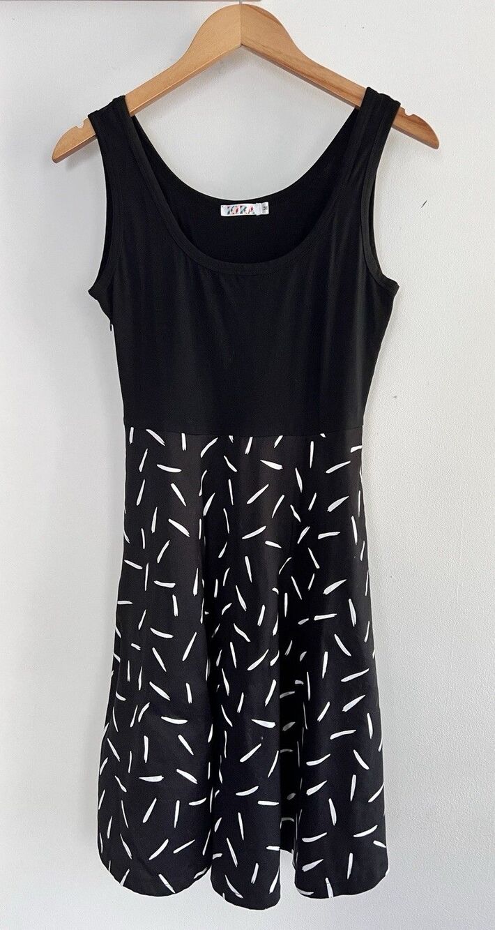 Women’s Kira M Dress Black White Pickets Zipper Sleeveless